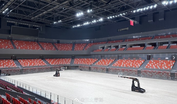 媒体人:俱乐部杯烟台赛区采用新建体育中心 8月8日正式开放运营 媒体人:俱乐部杯烟台赛区采用新建体育中心 8月8日正式开放运营