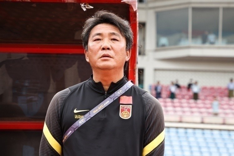 王军:U20女足进世青赛16强是巨大进步,若备战周期更长会更好 王军:U20女足进世青赛16强是巨大进步,若备战周期更长会更好