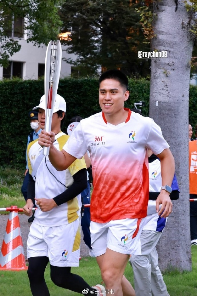 媒体人:陈盈骏参与亚运火炬传递活动 中国台北昨日已出局 媒体人:陈盈骏参与亚运火炬传递活动 中国台北昨日已出局