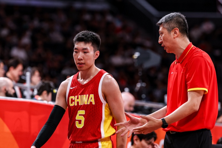 媒体人:中国男篮对篮筐威胁性十足 但可惜未能转化为得分 媒体人:中国男篮对篮筐威胁性十足 但可惜未能转化为得分