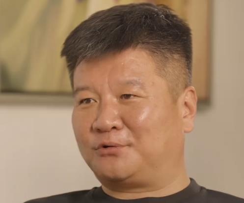 李金羽:所有自己踢球的视频都不会看,过往都已翻篇,专注现阶段 李金羽:所有自己踢球的视频都不会看,过往都已翻篇,专注现阶段